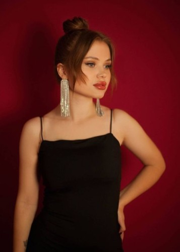 Ира, Г. Муравленко